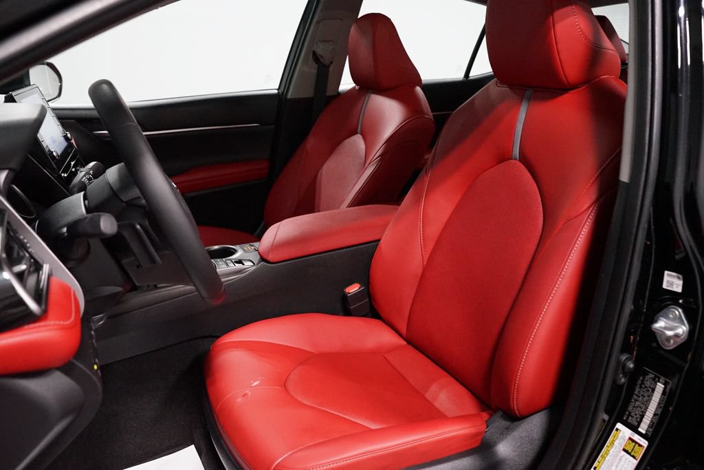 Certified 2022 Toyota Camry XSE FWD image 28