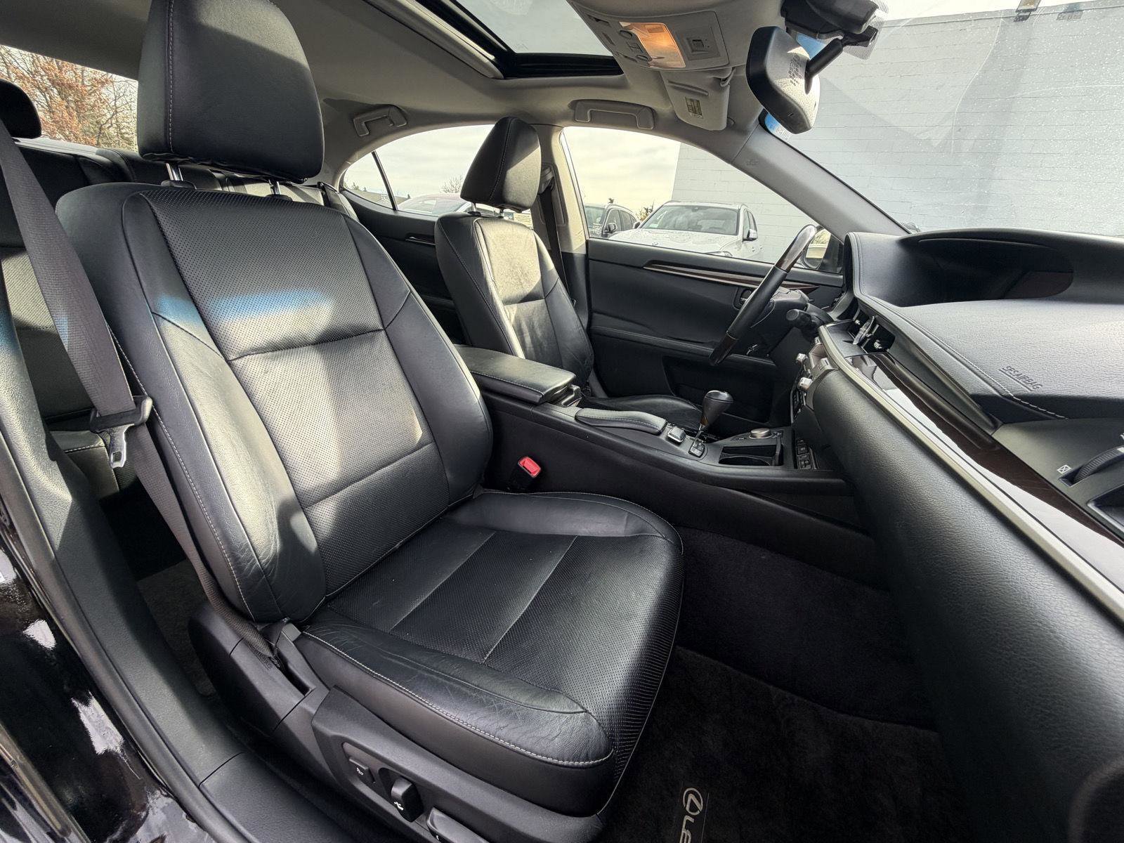 Used 2013 Lexus ES 350 image 26