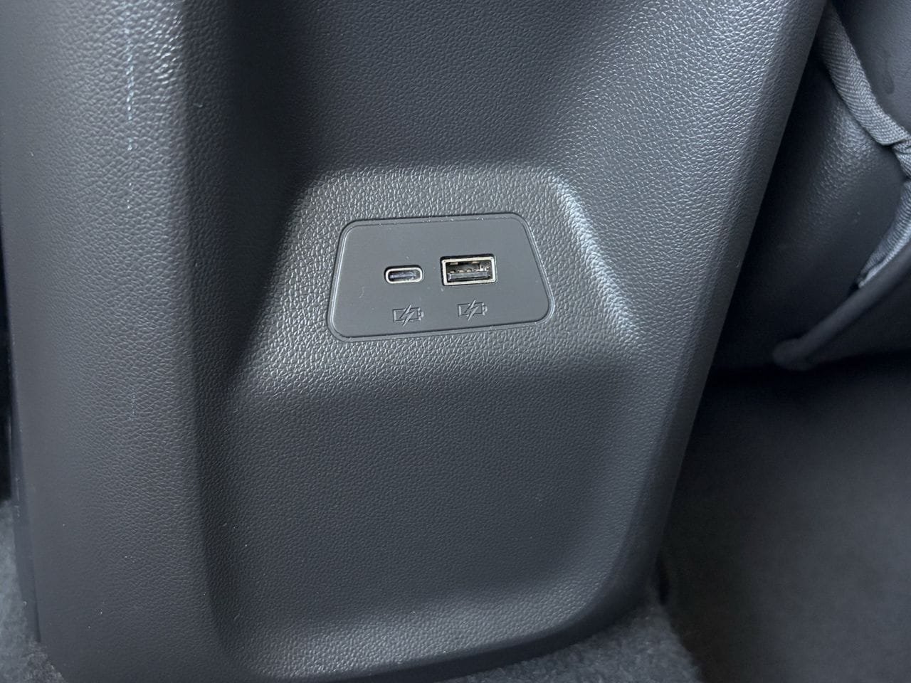 Used 2024 Buick Envision Preferred AWD/4WD image 22