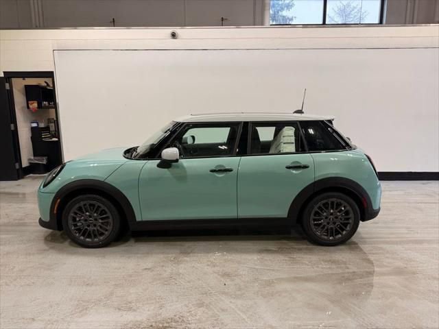 New 2026 MINI Cooper S image 2