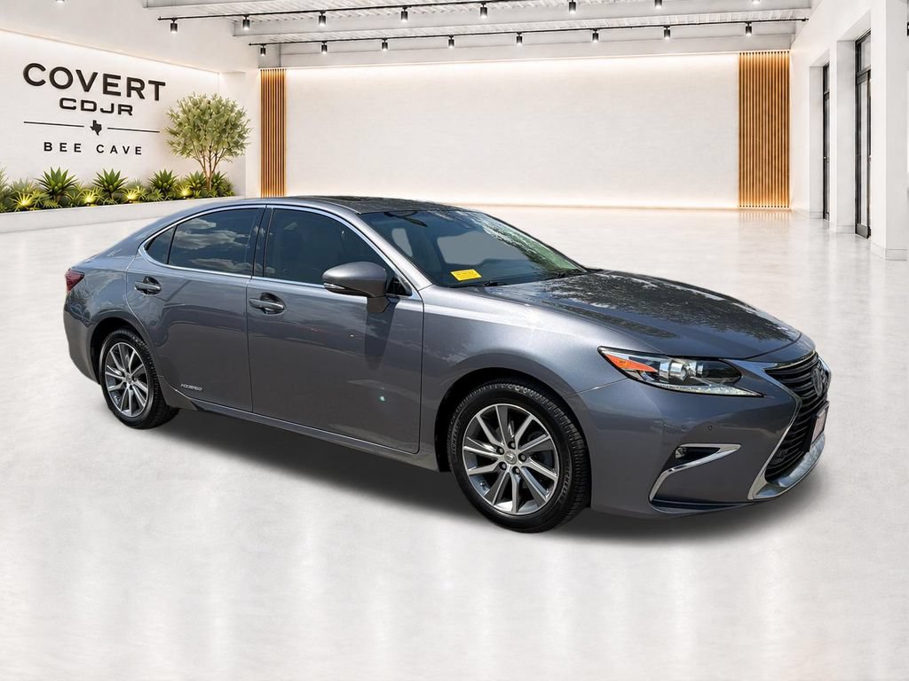 Used 2016 Lexus ES 300h w/ Luxury Package w/Wood Trim