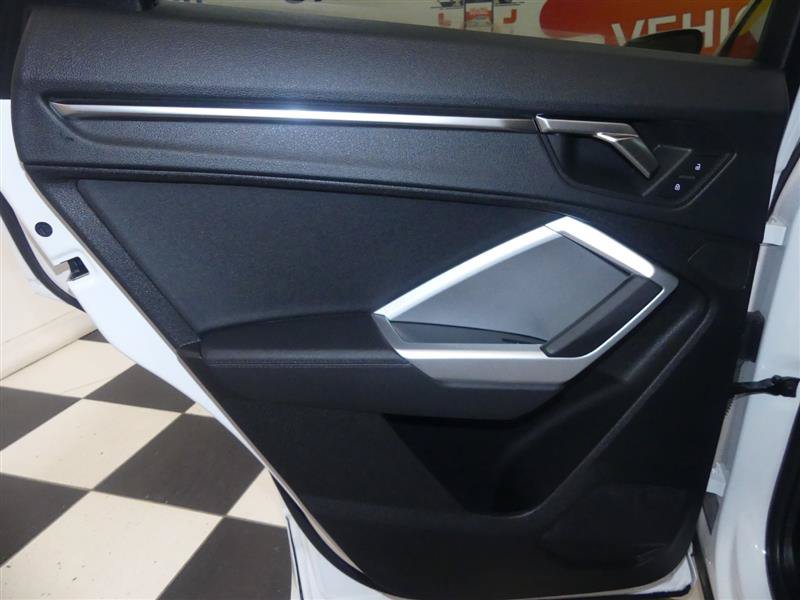 Used 2025 Audi Q3 2.0T Premium AWD/4WD image 23