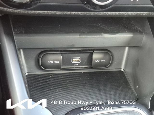 Certified 2021 Kia Soul LX FWD image 32