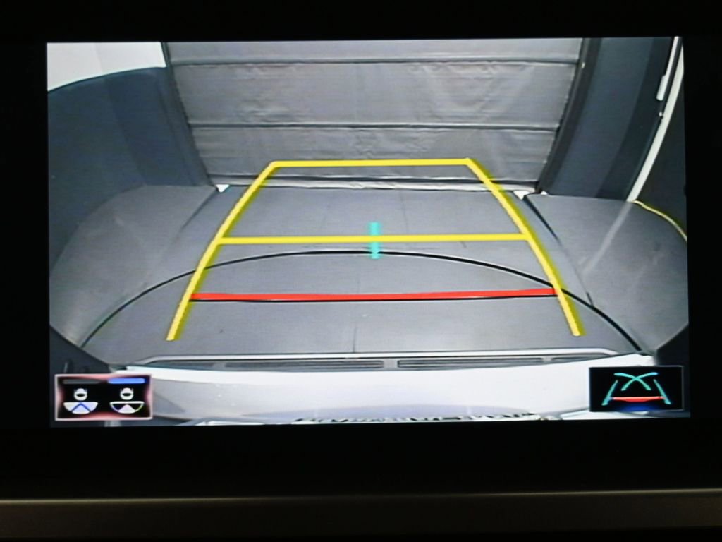 Used 2023 Lexus GX 460 Premium w/ Premium Package image 14