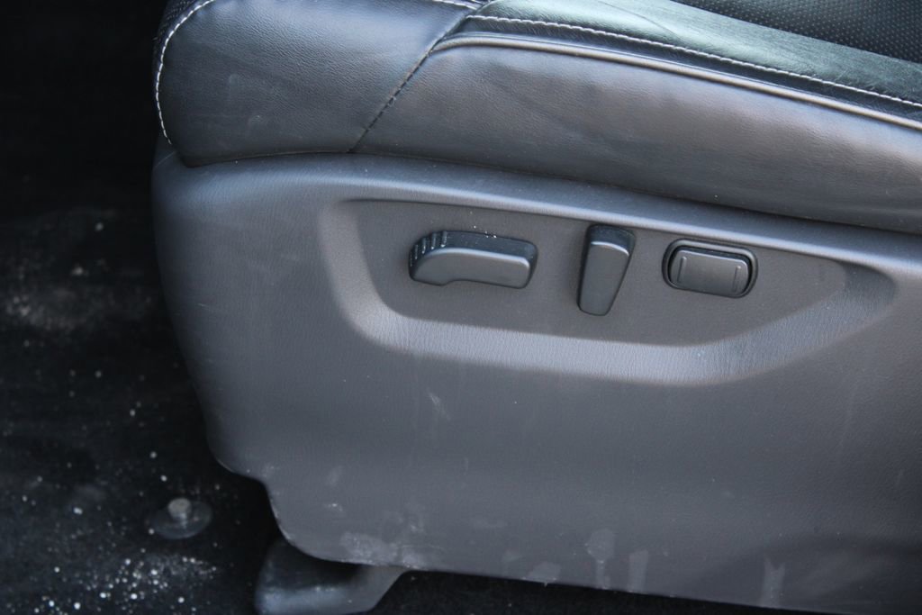 Used 2024 INFINITI QX80 Luxe image 18