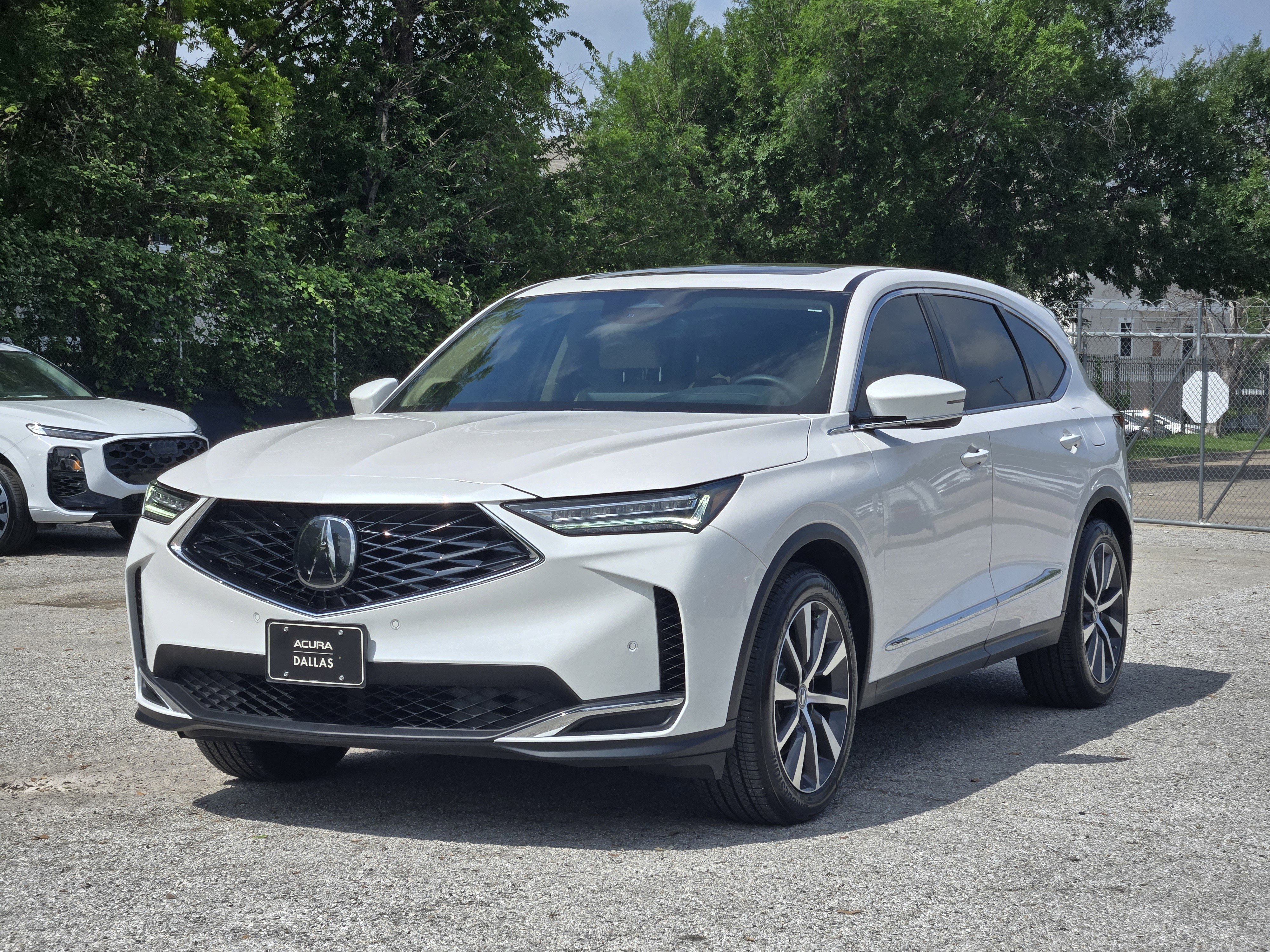 Certified 2026 Acura MDX FWD w/ Technology Package image 4
