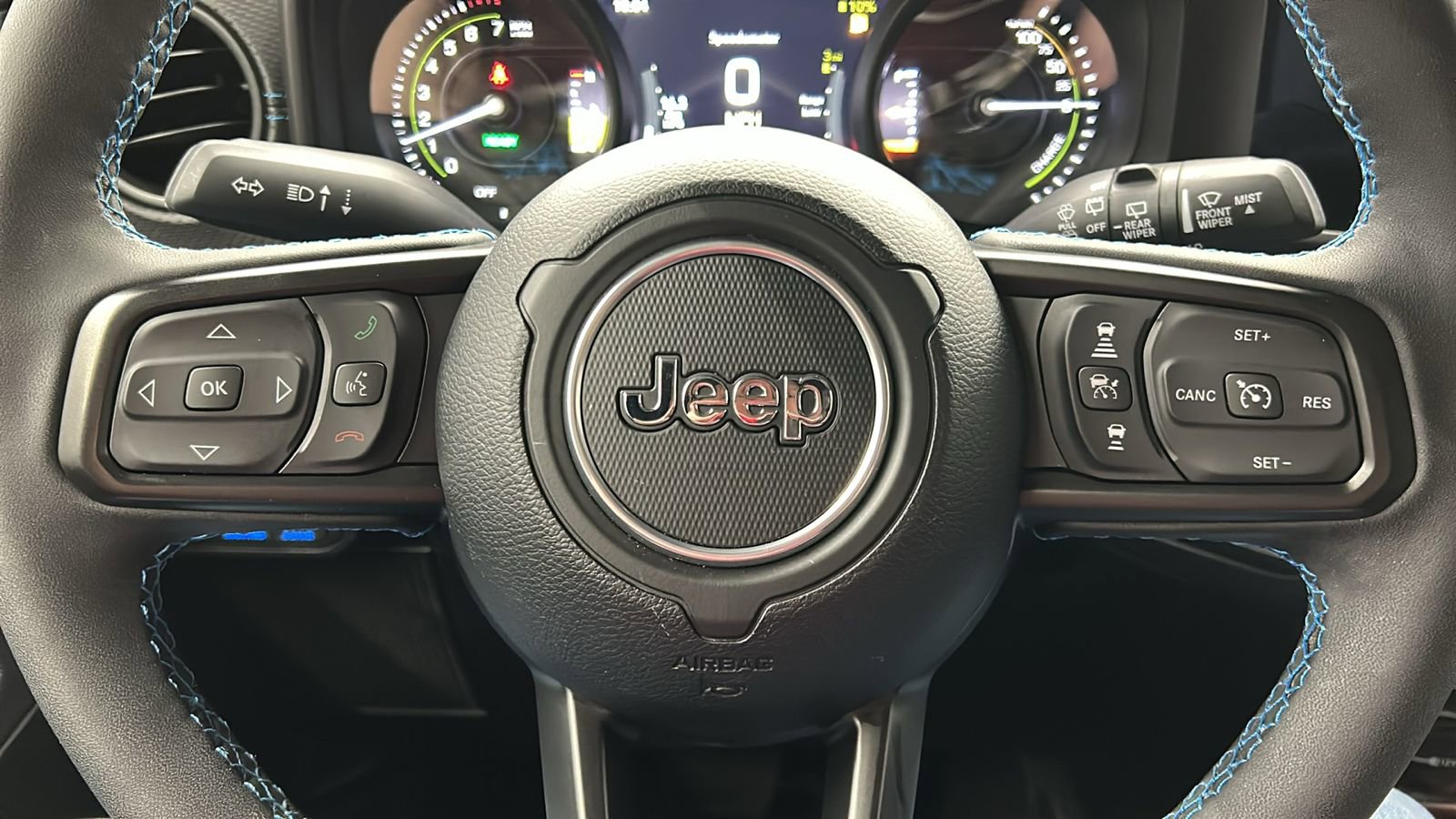 Used 2024 Jeep Wrangler Unlimited Rubicon 4xe image 28