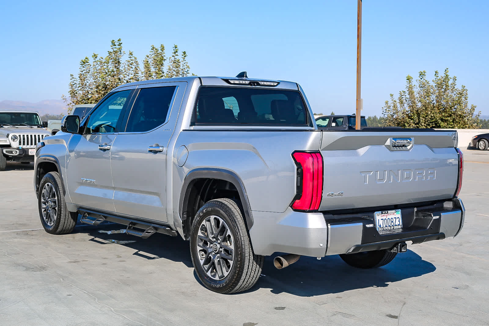 Used 2024 Toyota Tundra Limited AWD/4WD image 7