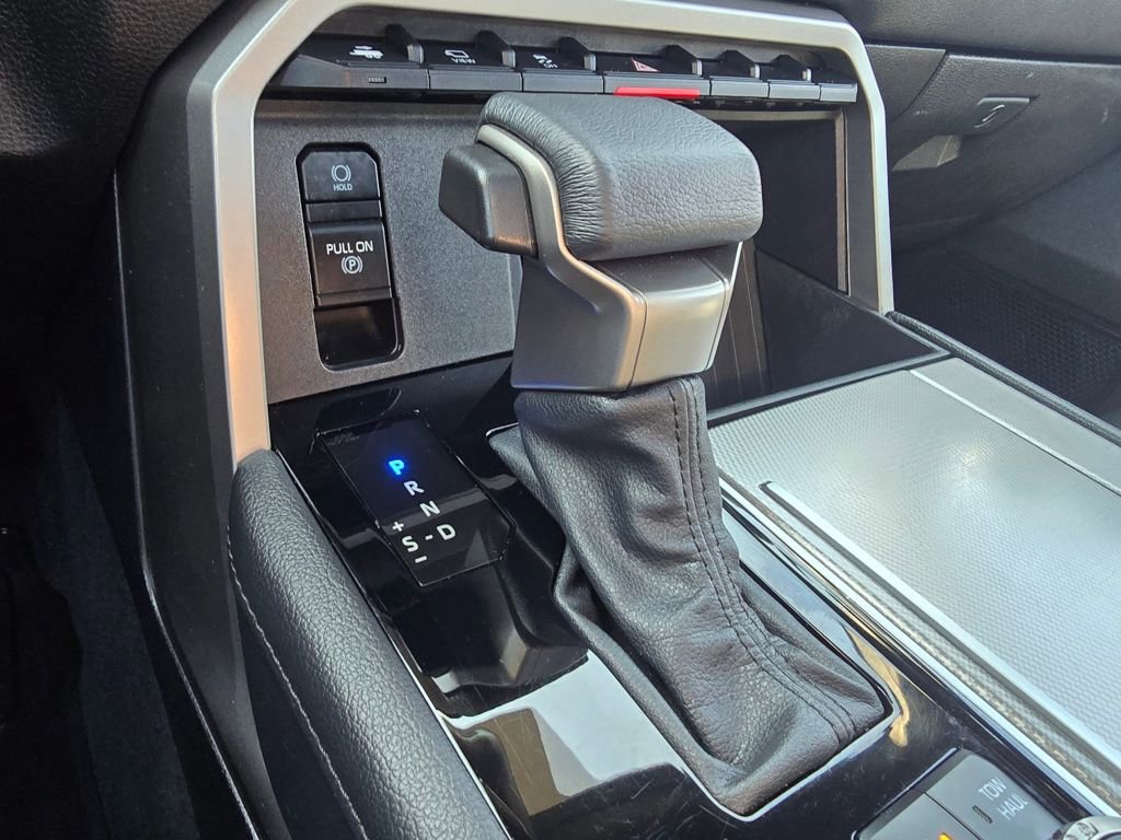 Used 2025 Toyota Sequoia Limited image 28