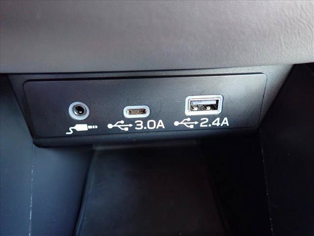 Certified 2025 Subaru Outback Premium AWD/4WD image 19