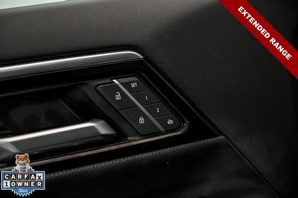 Used 2025 GMC Sierra EV Denali AWD/4WD image 8