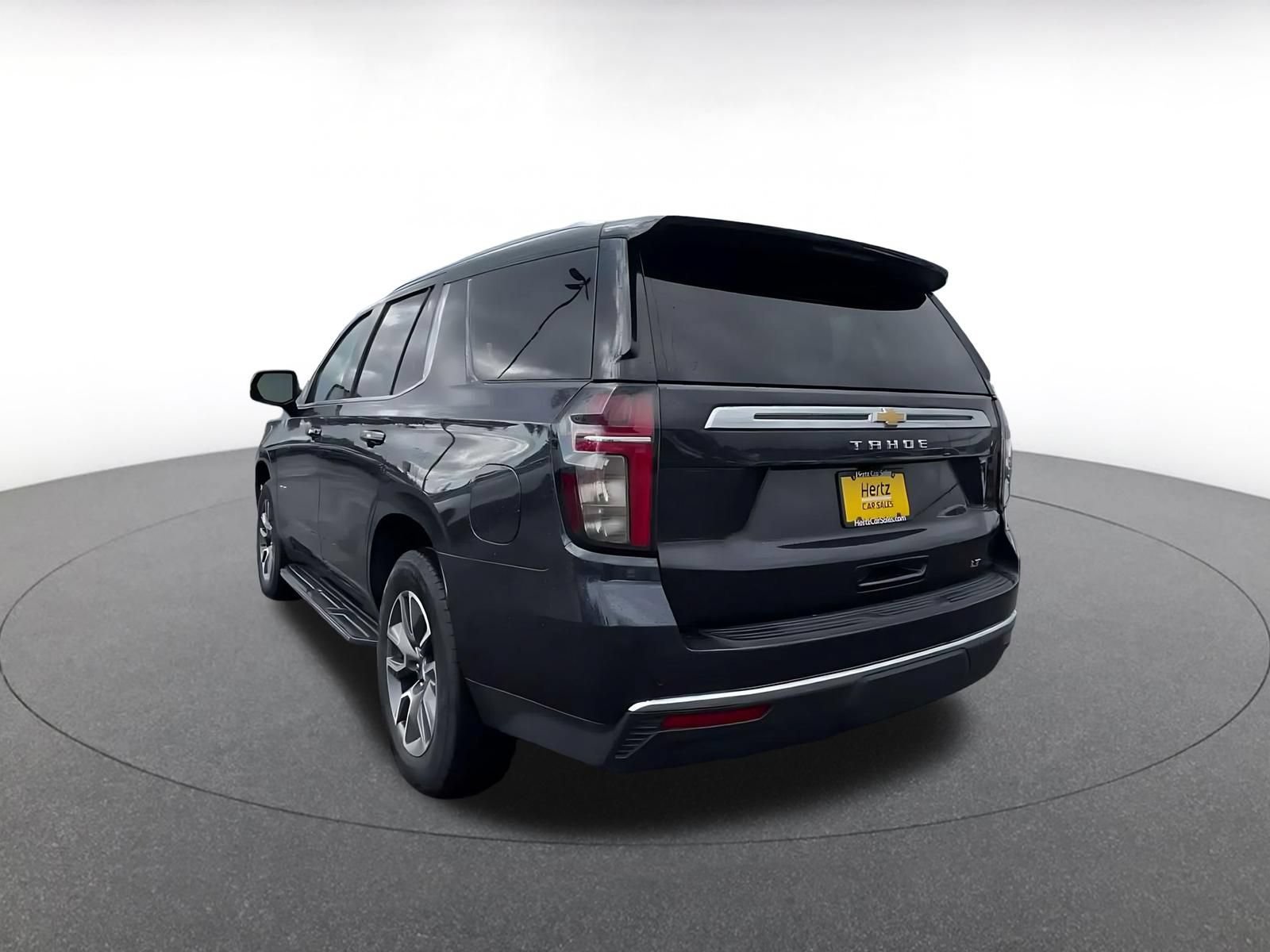 Used 2024 Chevrolet Tahoe LT w/ Luxury Package AWD/4WD image 10