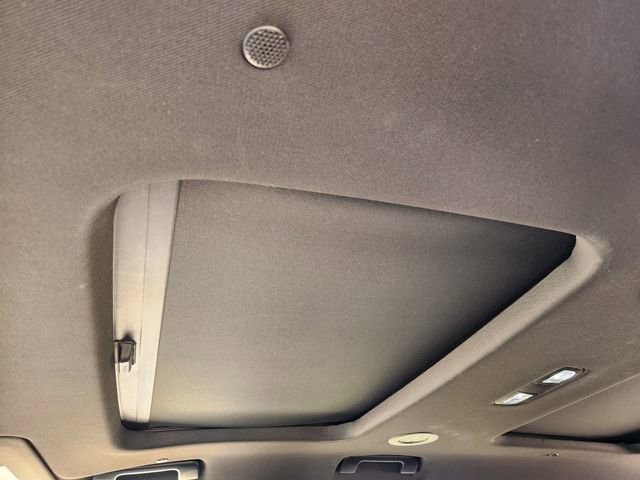 Used 2022 Chevrolet Traverse RS w/ LPO, Floor Liner Package AWD/4WD image 26