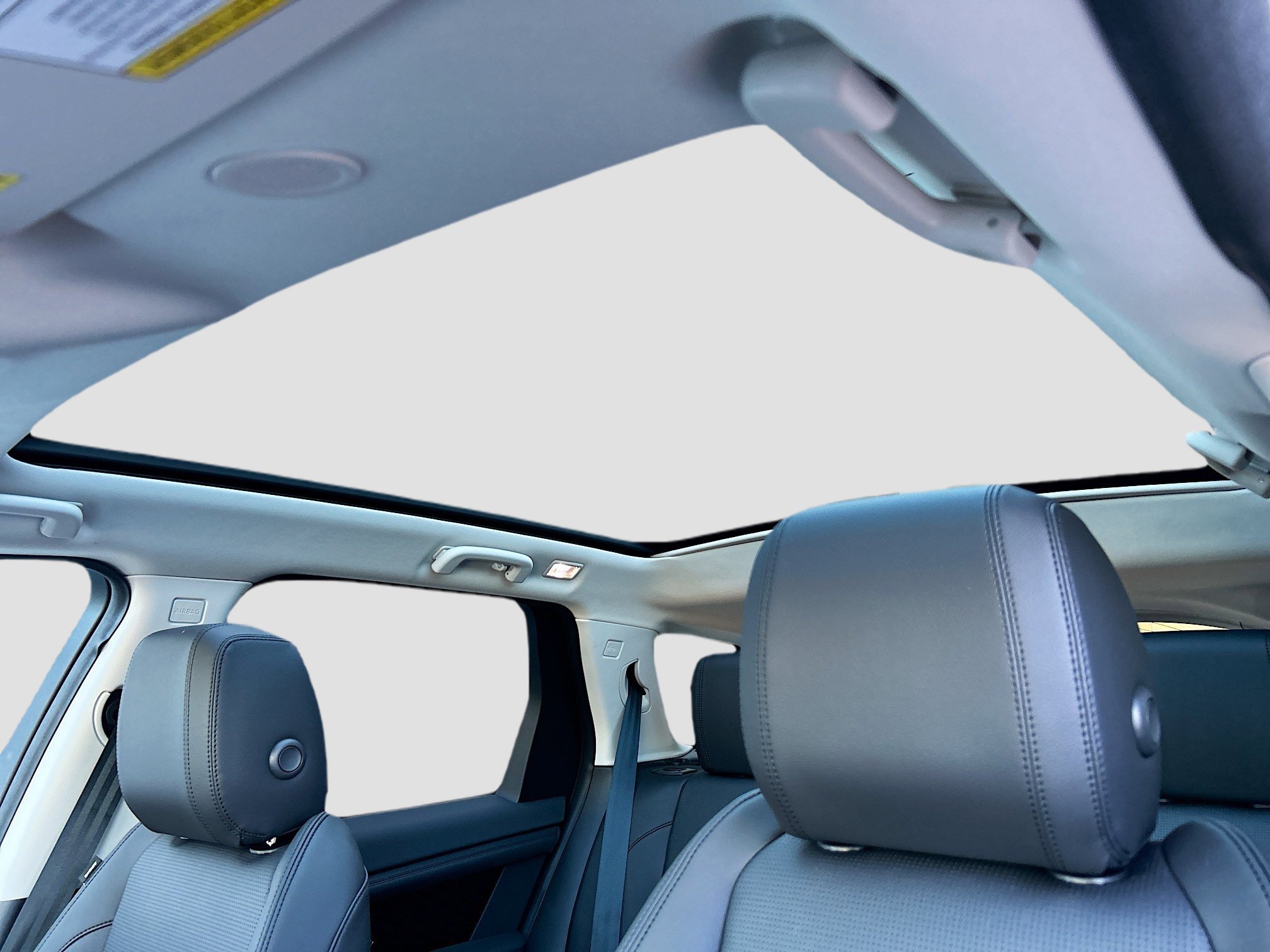 Used 2025 Land Rover Discovery Sport S image 20