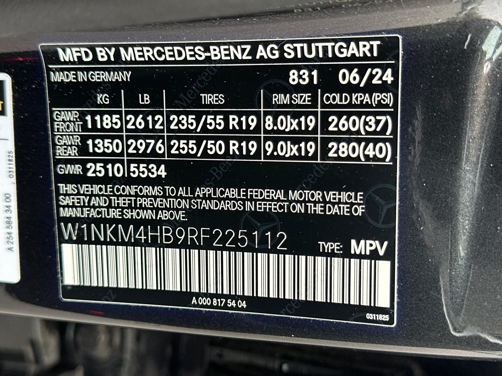 Used 2024 Mercedes-Benz GLC 300 4MATIC image 32