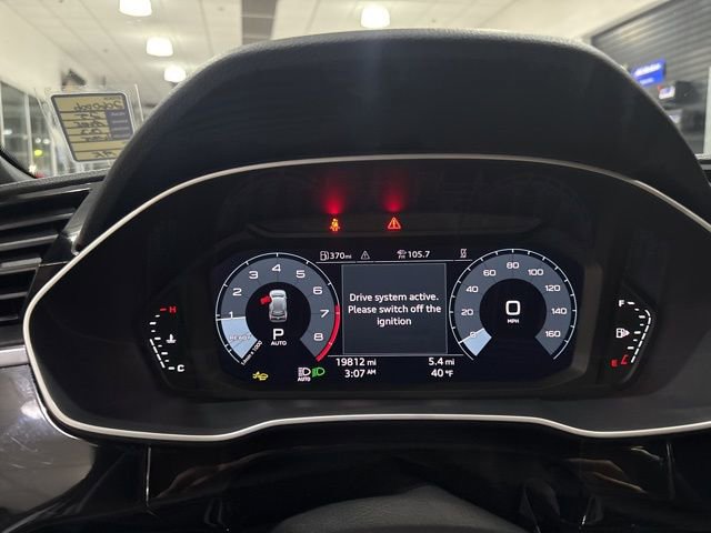 Used 2025 Audi Q3 2.0T Premium image 19