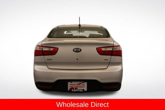 Used 2013 Kia Rio LX FWD image 3
