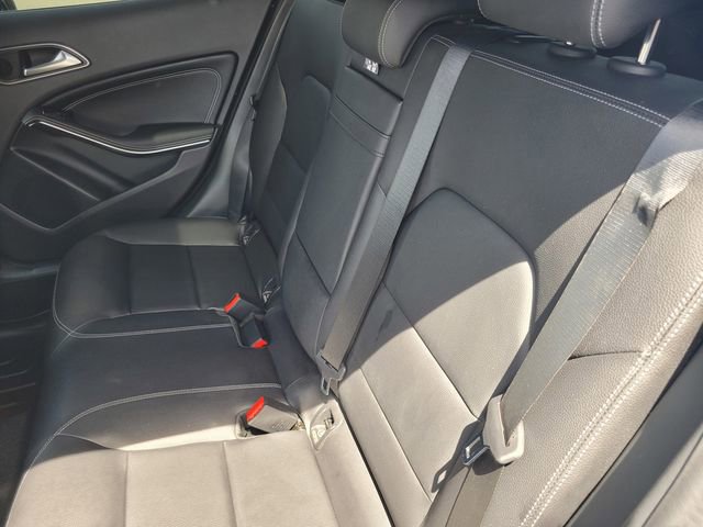 Used 2020 Mercedes-Benz GLA 250 4MATIC image 15