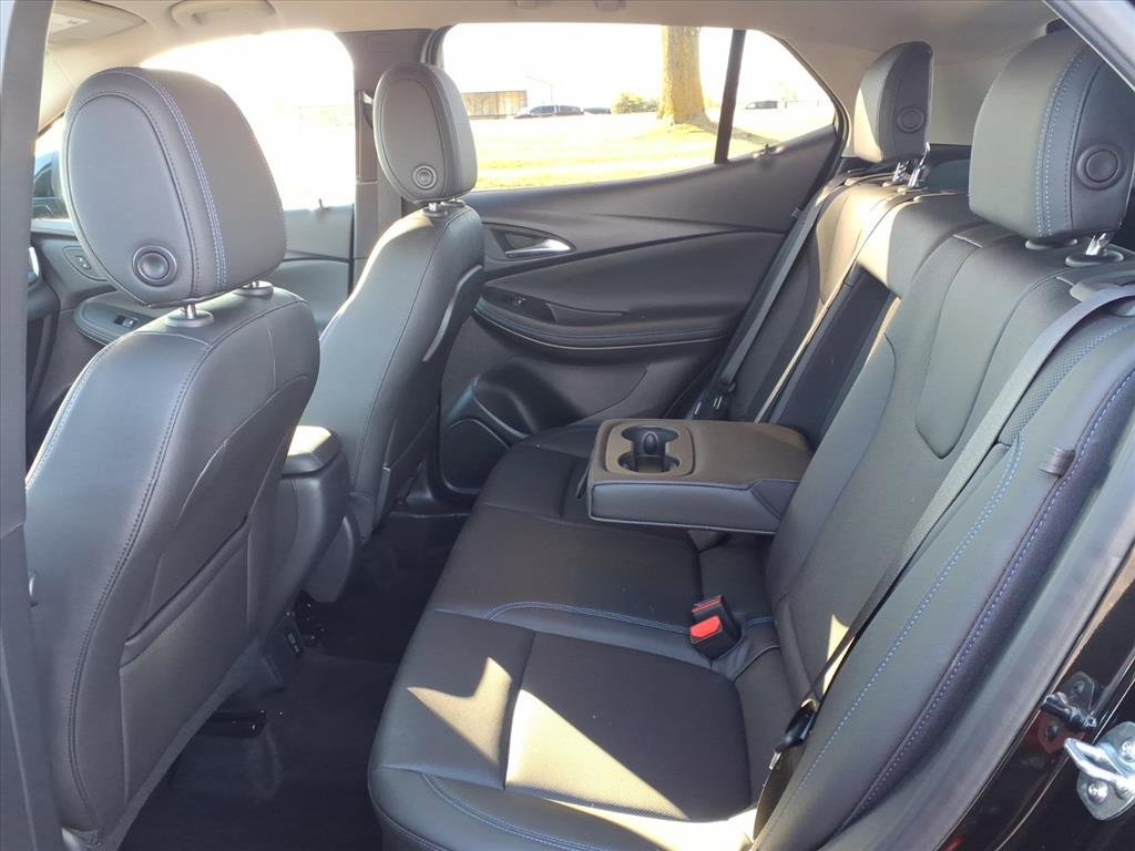 Used 2025 Buick Encore GX Sport Touring w/ Comfort Package image 28