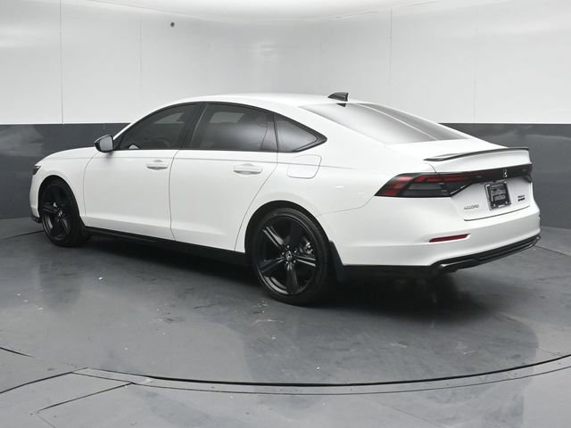 Used 2025 Honda Accord Sport image 5