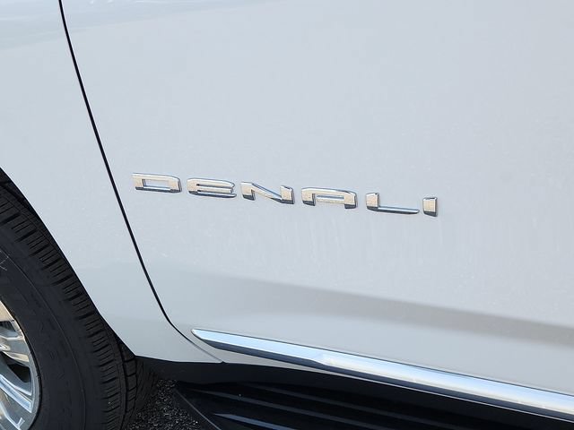 New 2026 GMC Yukon XL Denali w/ Advanced Technology Package AWD/4WD image 19