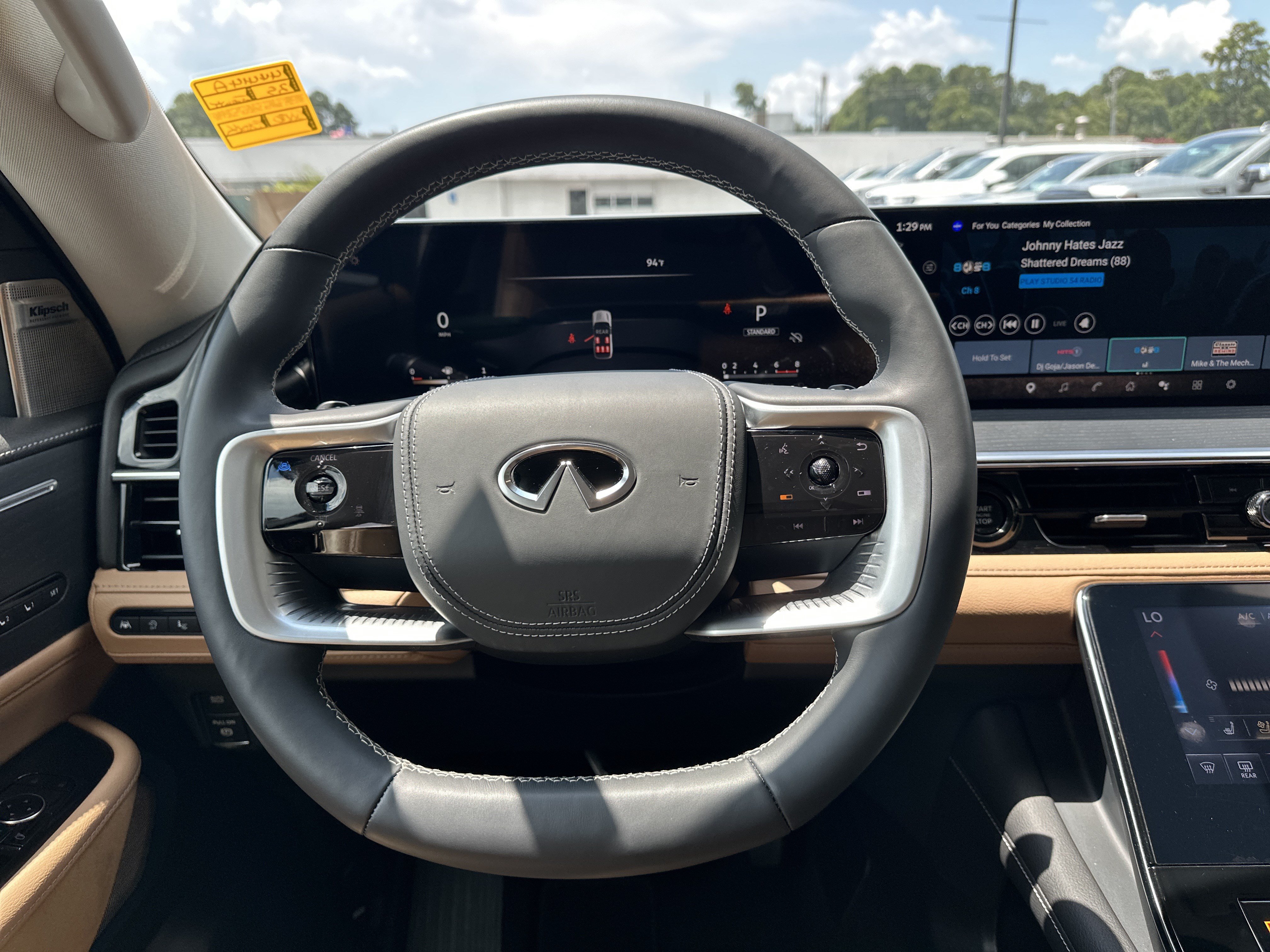 Used 2025 INFINITI QX80 Sensory AWD/4WD image 18
