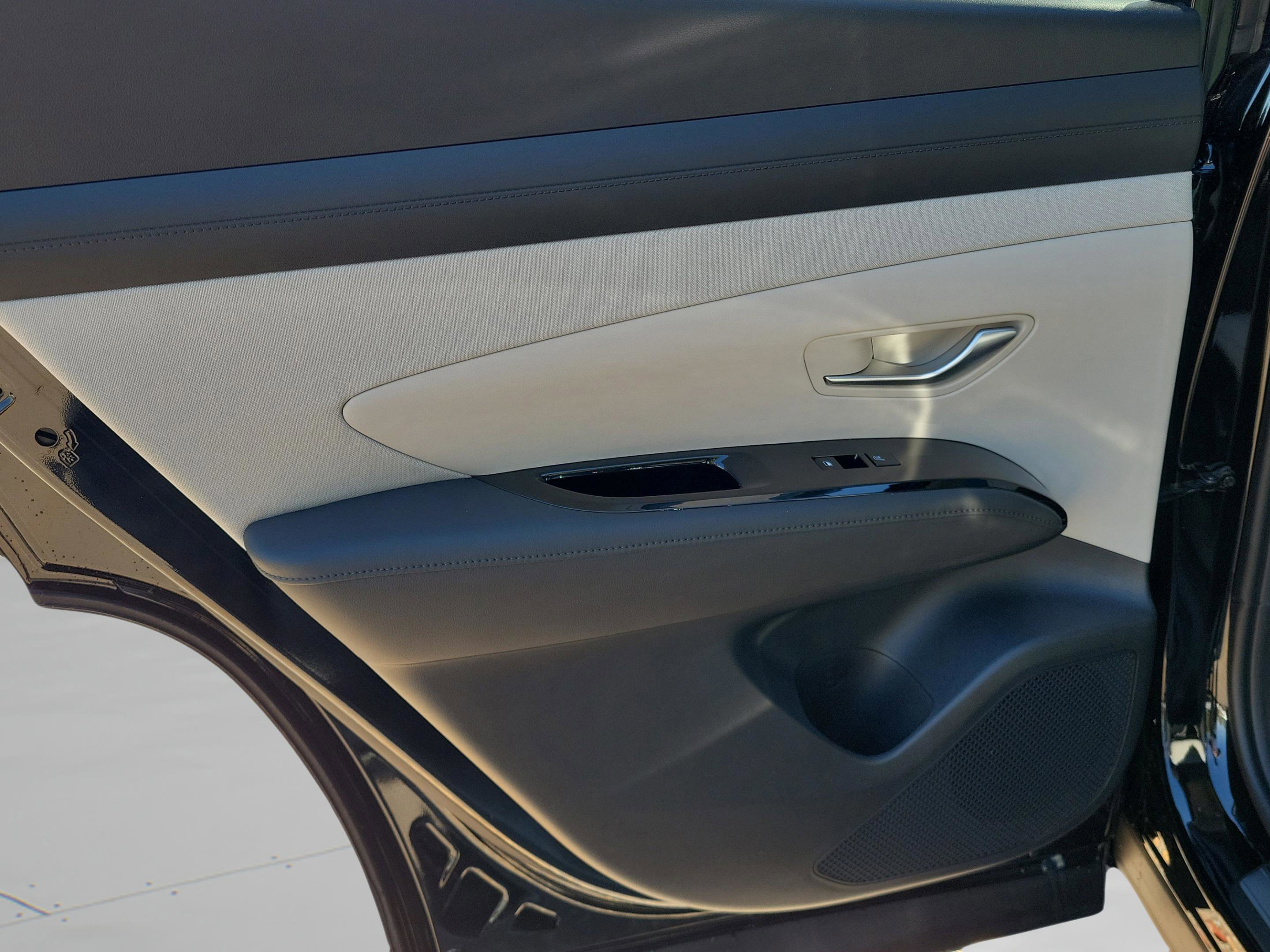 New 2026 Hyundai Tucson Limited image 11