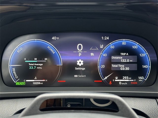 Used 2025 Toyota Crown Signia Limited w/ Advanced Technology Package image 15