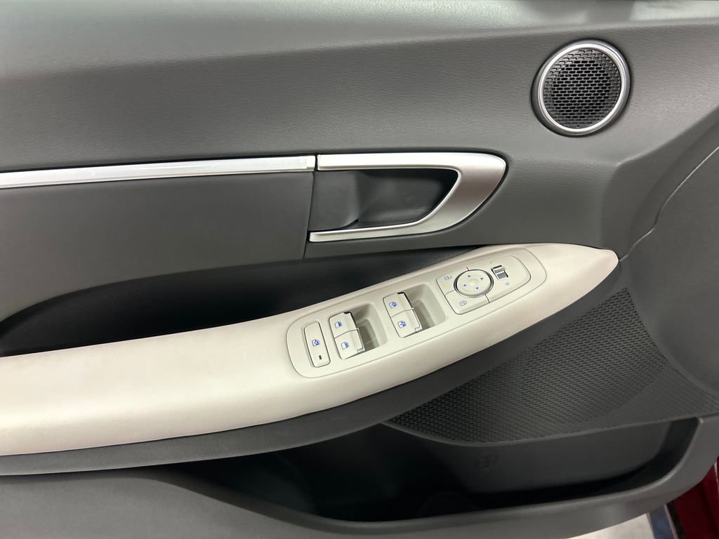 New 2026 Hyundai Sonata SEL image 12
