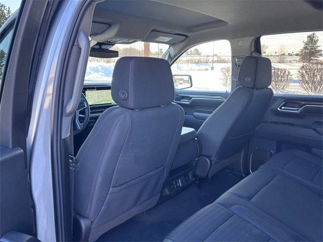 Used 2025 Chevrolet Silverado 1500 LT image 24