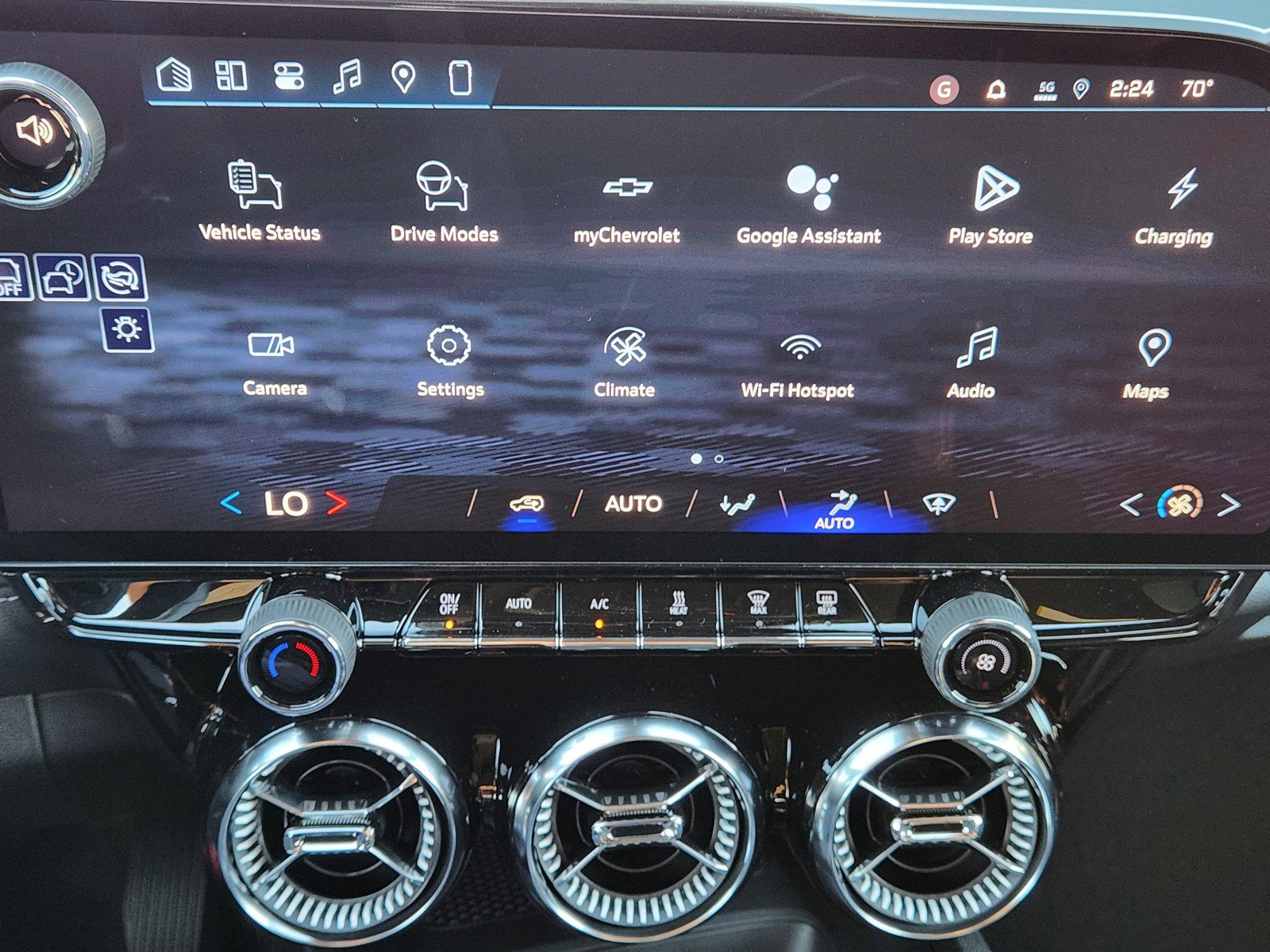 New 2026 Chevrolet Blazer EV LT FWD image 13
