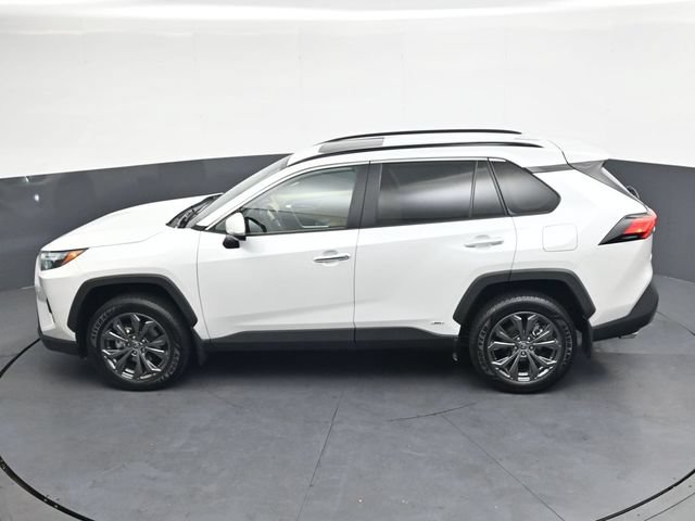Used 2024 Toyota RAV4 Limited AWD/4WD image 28