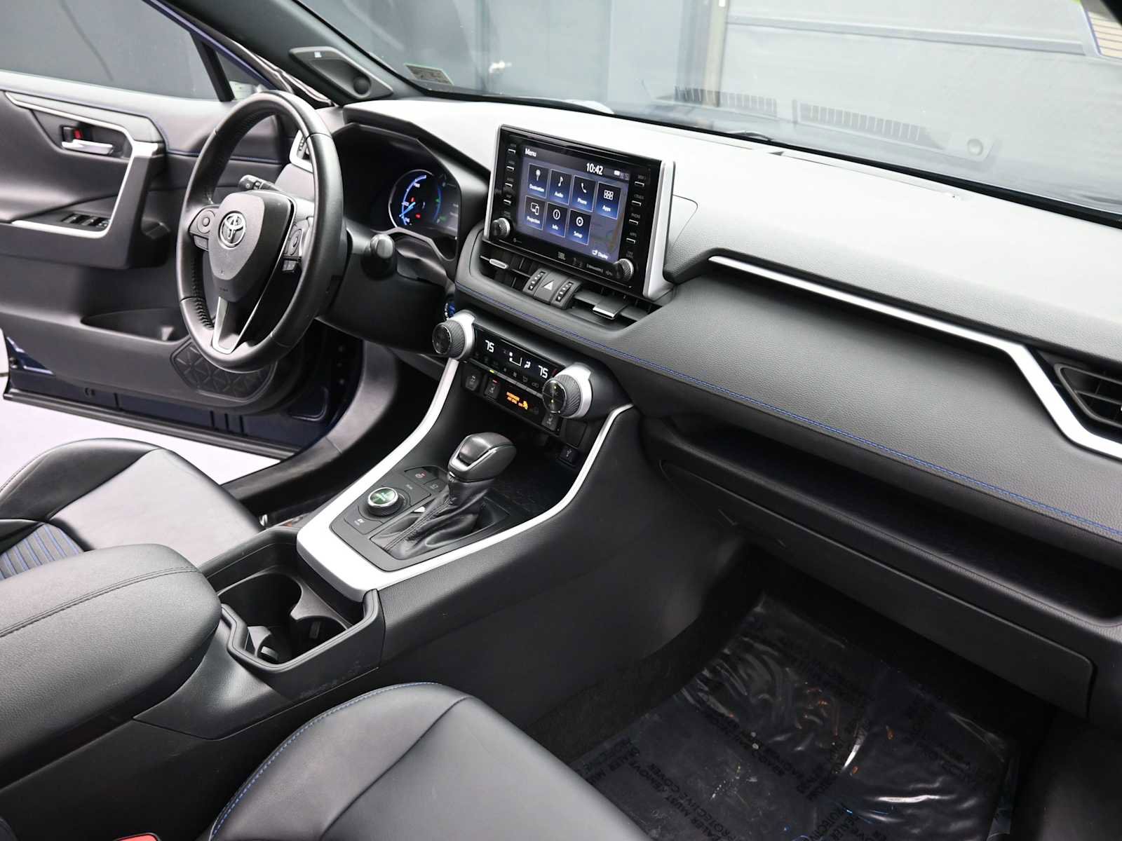 Used 2020 Toyota RAV4 XSE image 54