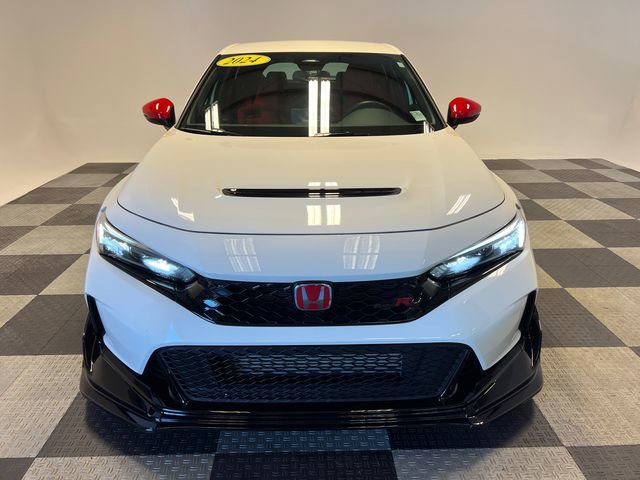 Used 2024 Honda Civic Type R image 2