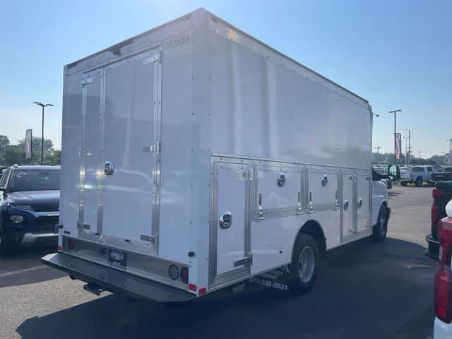 New 2026 Chevrolet Express 3500 w/ Power Convenience Package RWD image 18