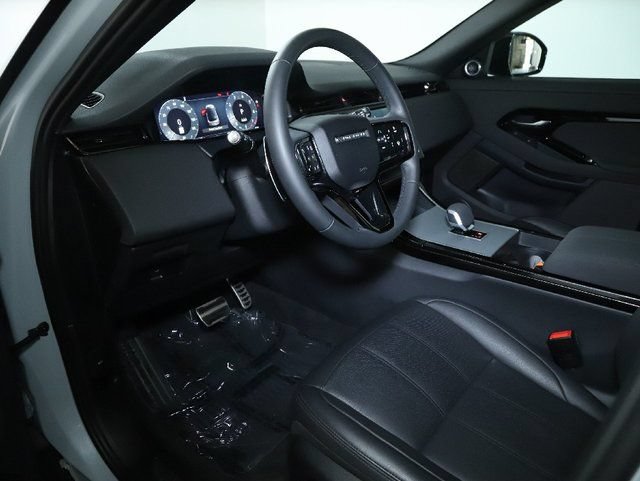 Certified 2025 Land Rover Range Rover Evoque S AWD/4WD image 18