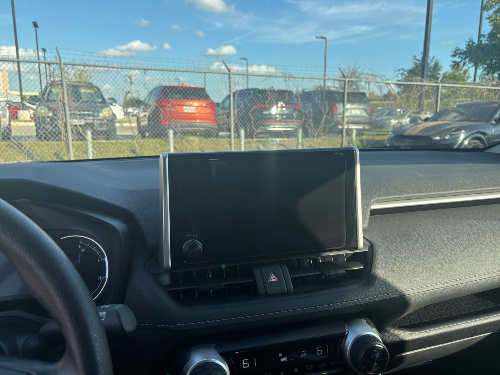 Used 2025 Toyota RAV4 LE image 18