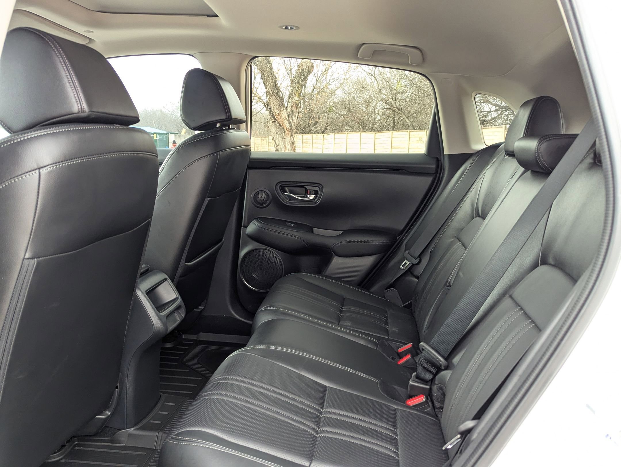 Used 2026 Honda HR-V EX-L image 15