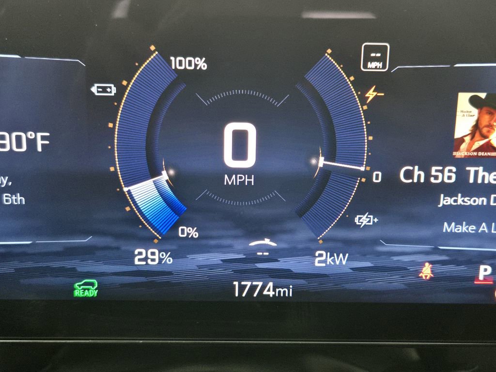 New 2025 Chevrolet Blazer EV RS image 17