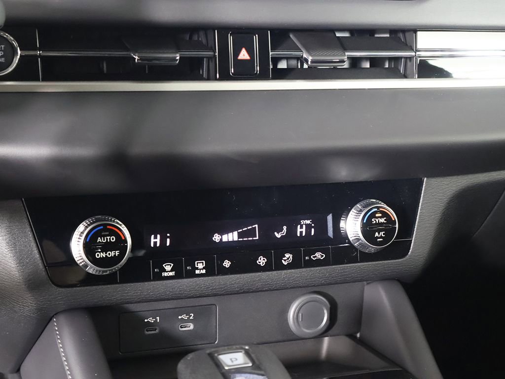 New 2026 Mitsubishi Outlander ES FWD image 43