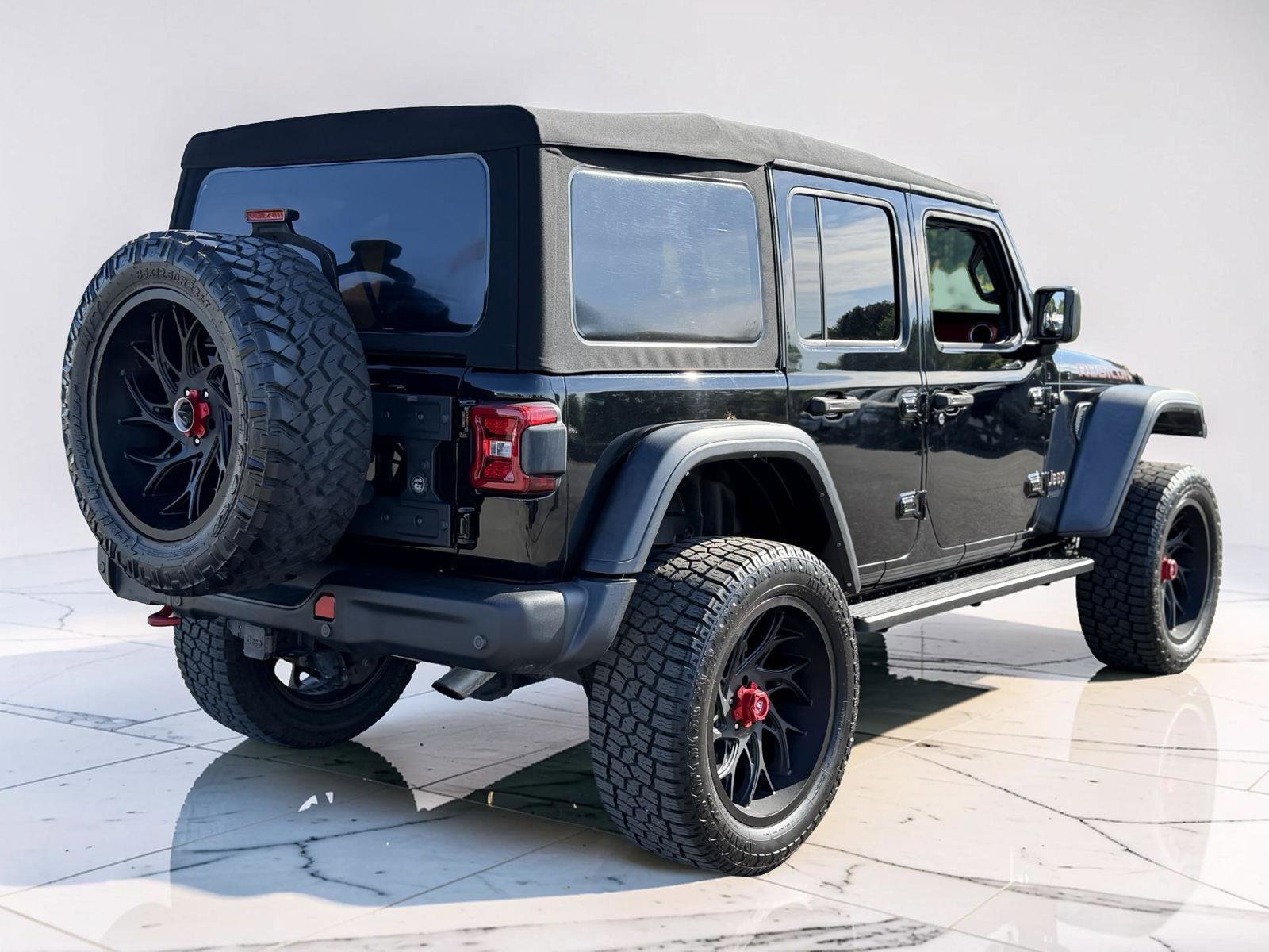 Used 2021 Jeep Wrangler Unlimited Rubicon image 3