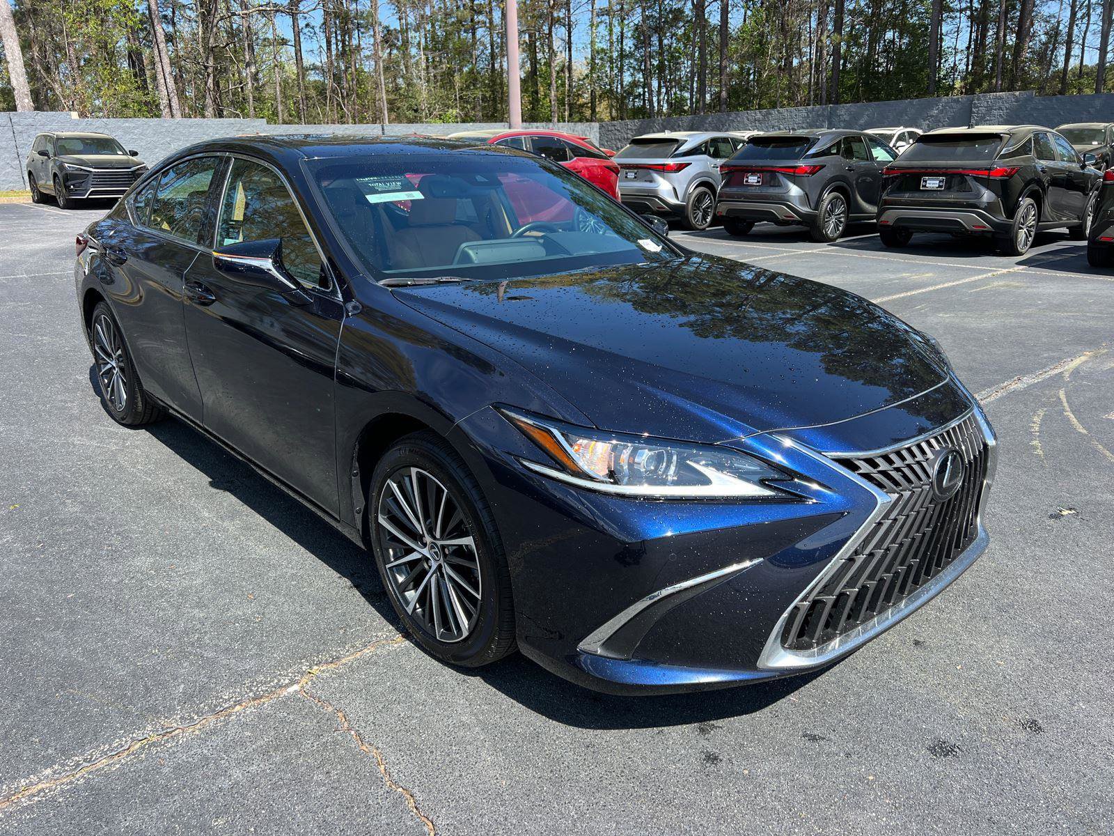 Certified 2025 Lexus ES 350 w/ Premium Package image 3