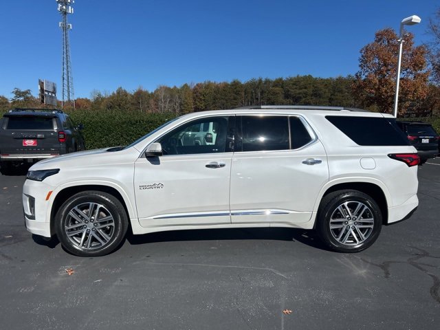 Used 2023 Chevrolet Traverse High Country image 10