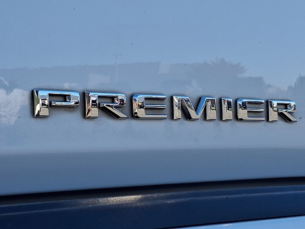 Used 2021 Chevrolet Tahoe Premier AWD/4WD image 34