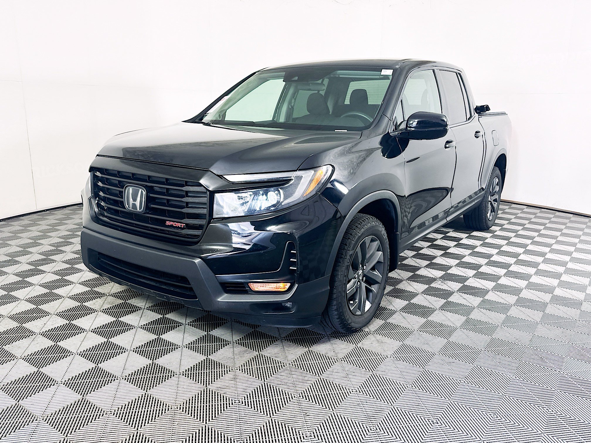 Used 2022 Honda Ridgeline Sport image 7