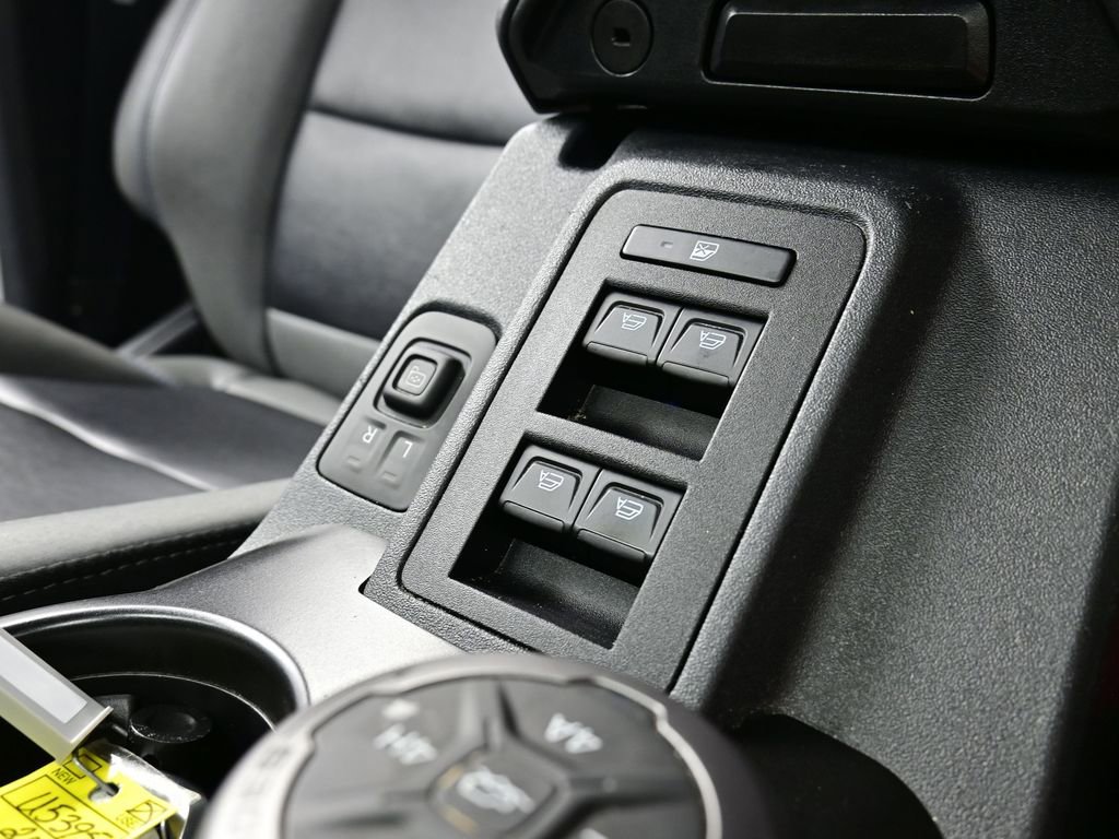 Used 2023 Ford Bronco Black Diamond image 15