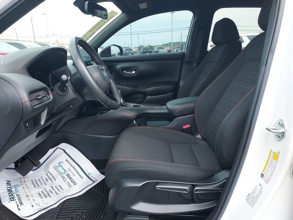 Used 2024 Honda HR-V Sport image 28