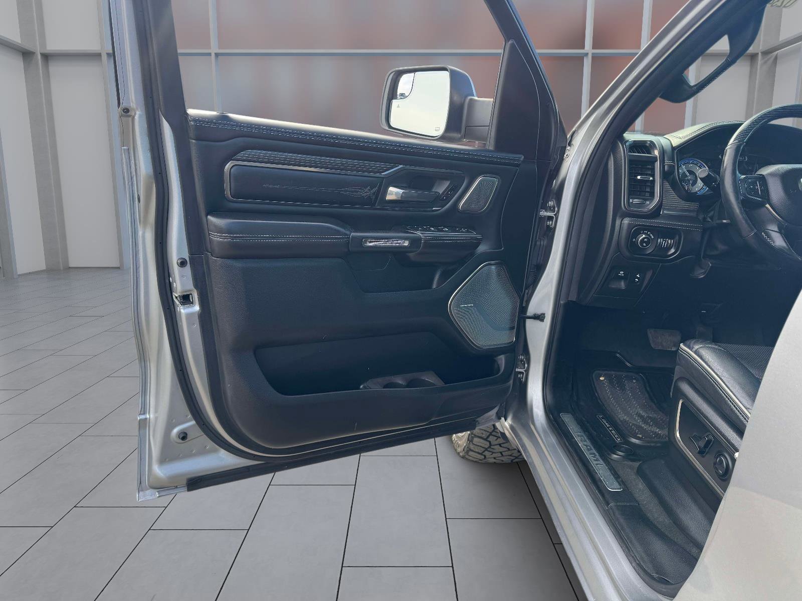 Used 2020 RAM 1500 Limited image 19