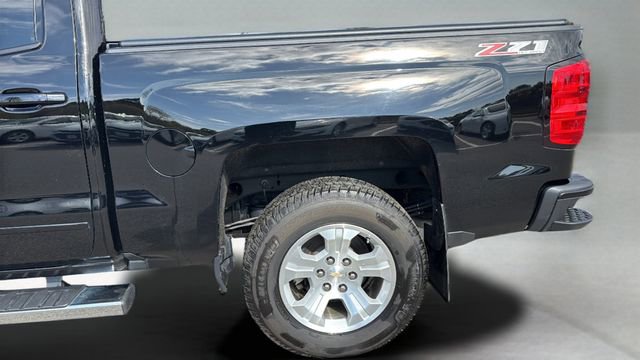 Used 2017 Chevrolet Silverado 1500 LT w/ All Star Edition image 29