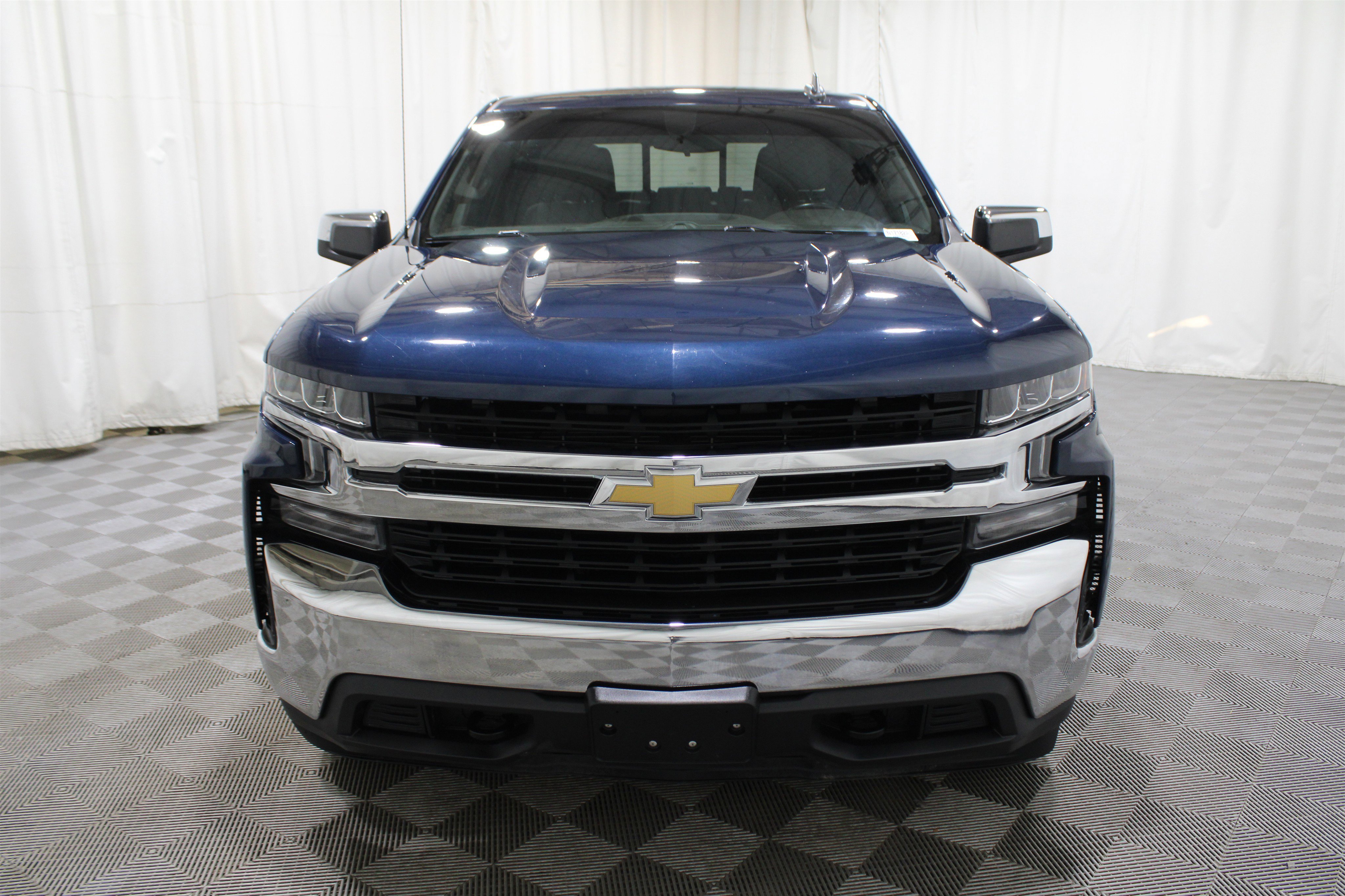 Used 2020 Chevrolet Silverado 1500 LT w/ Texas Edition image 39